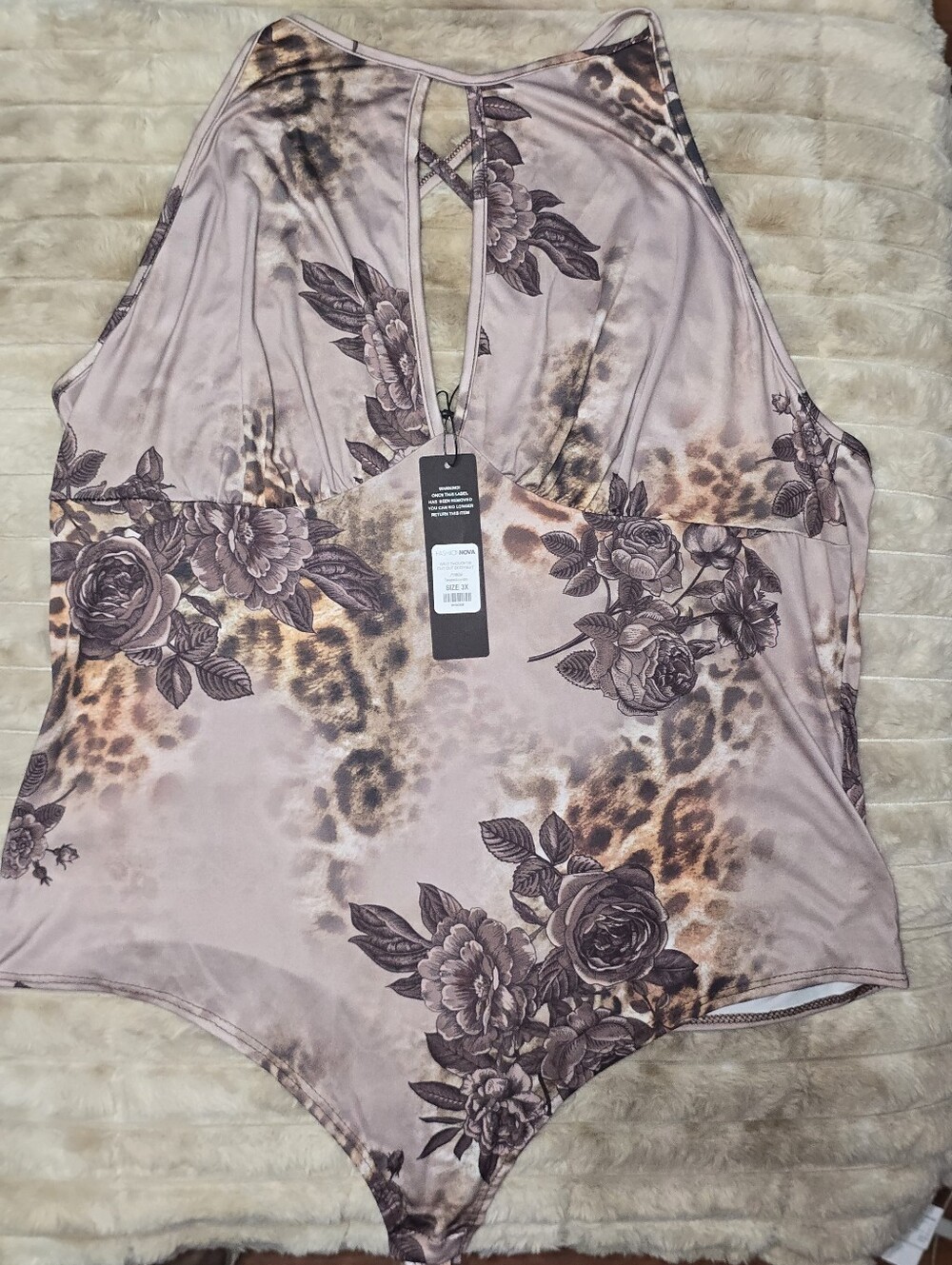 Fashion Nova Mauve Floral & Leopard Halter Bodysuit
